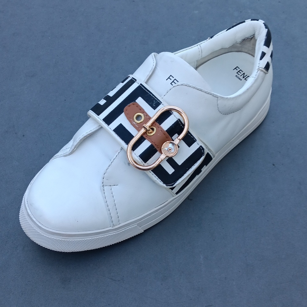 Fendi White Leather Signature Zucca Buckled Low Top Sneakers - Picture 9 of 17